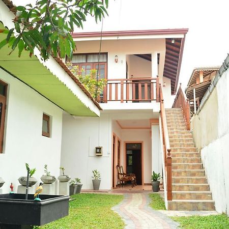 Tropical Garden Hotel Negombo Exterior photo
